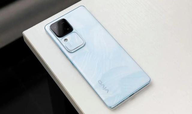 63d0f703918fa0ec660a2f231b835fe03c6ddbf5.jpeg@f_auto 2024年最建议买的手机(2024年5月买vivo手机,强烈建议这三款,价格不贵能够流畅使用5年)2024年5月买vivo手机,强烈建议这三款,价格不贵能够流畅使用5年